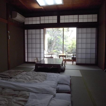 Ryokan Yamamuro Kanazawa Bilik gambar