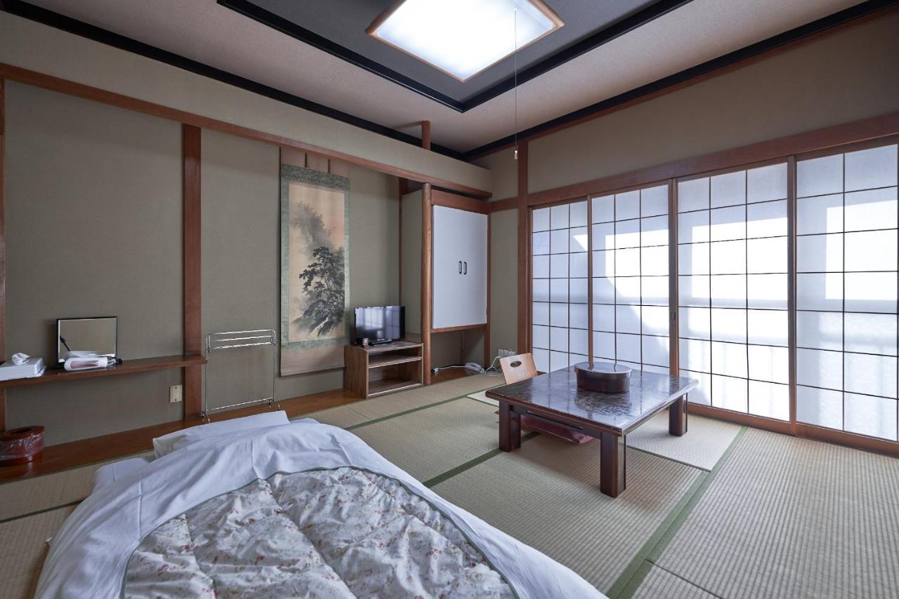 Ryokan Yamamuro Kanazawa Bilik gambar