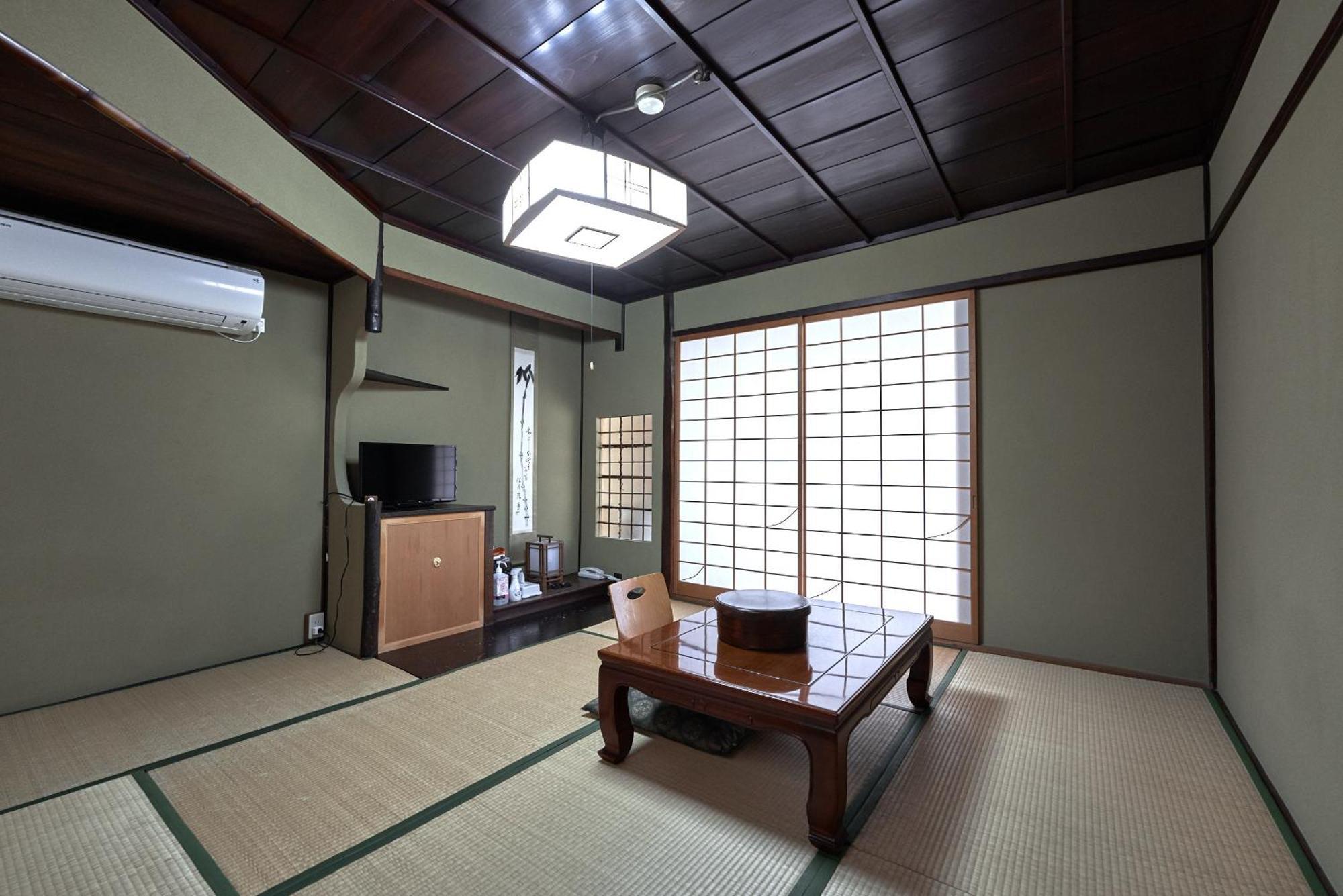 Ryokan Yamamuro Kanazawa Bilik gambar